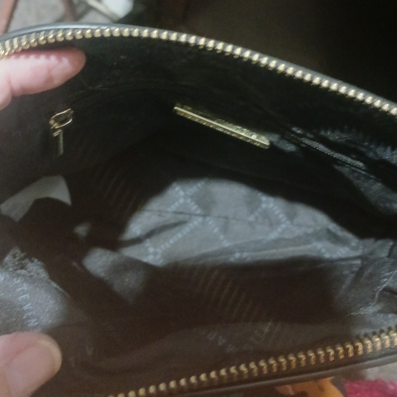 Steve Madden black crossbody. - Picture 5 of 7